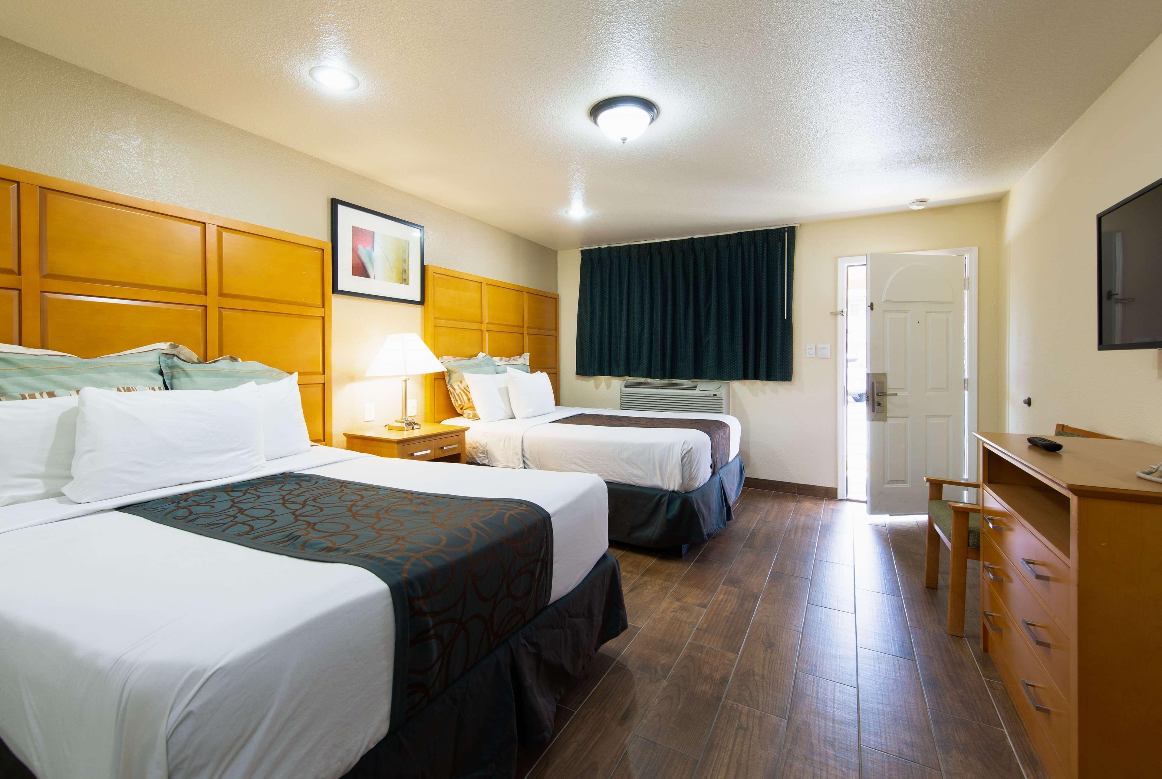Travelodge By Wyndham Yosemite Hotel