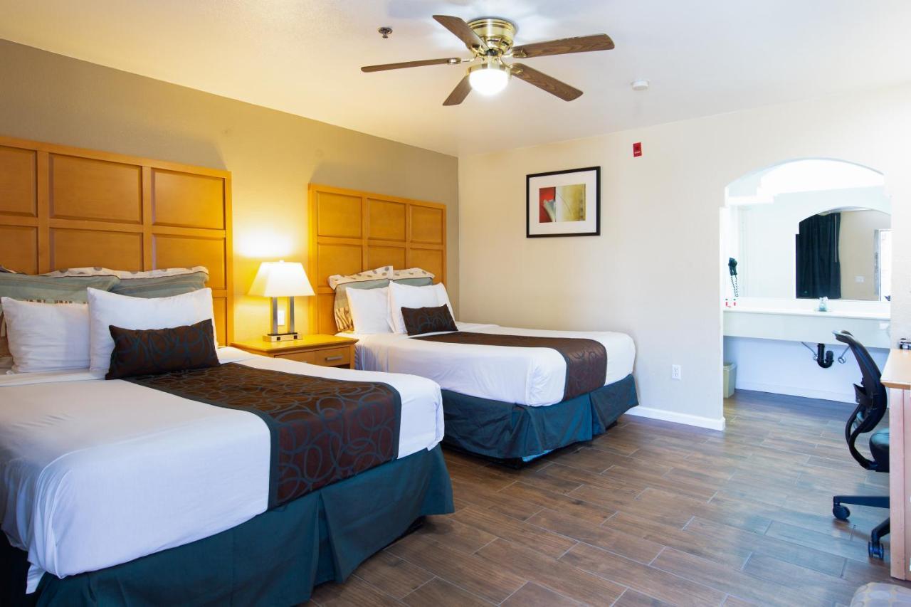 Travelodge By Wyndham Yosemite Hotel 2*